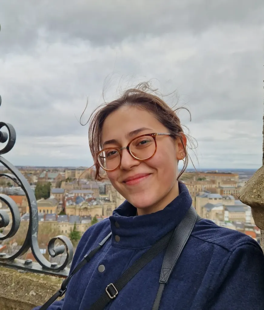 Ceren — Physics undergraduate, UCL
